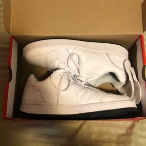 Nike Ebernon casual shoes